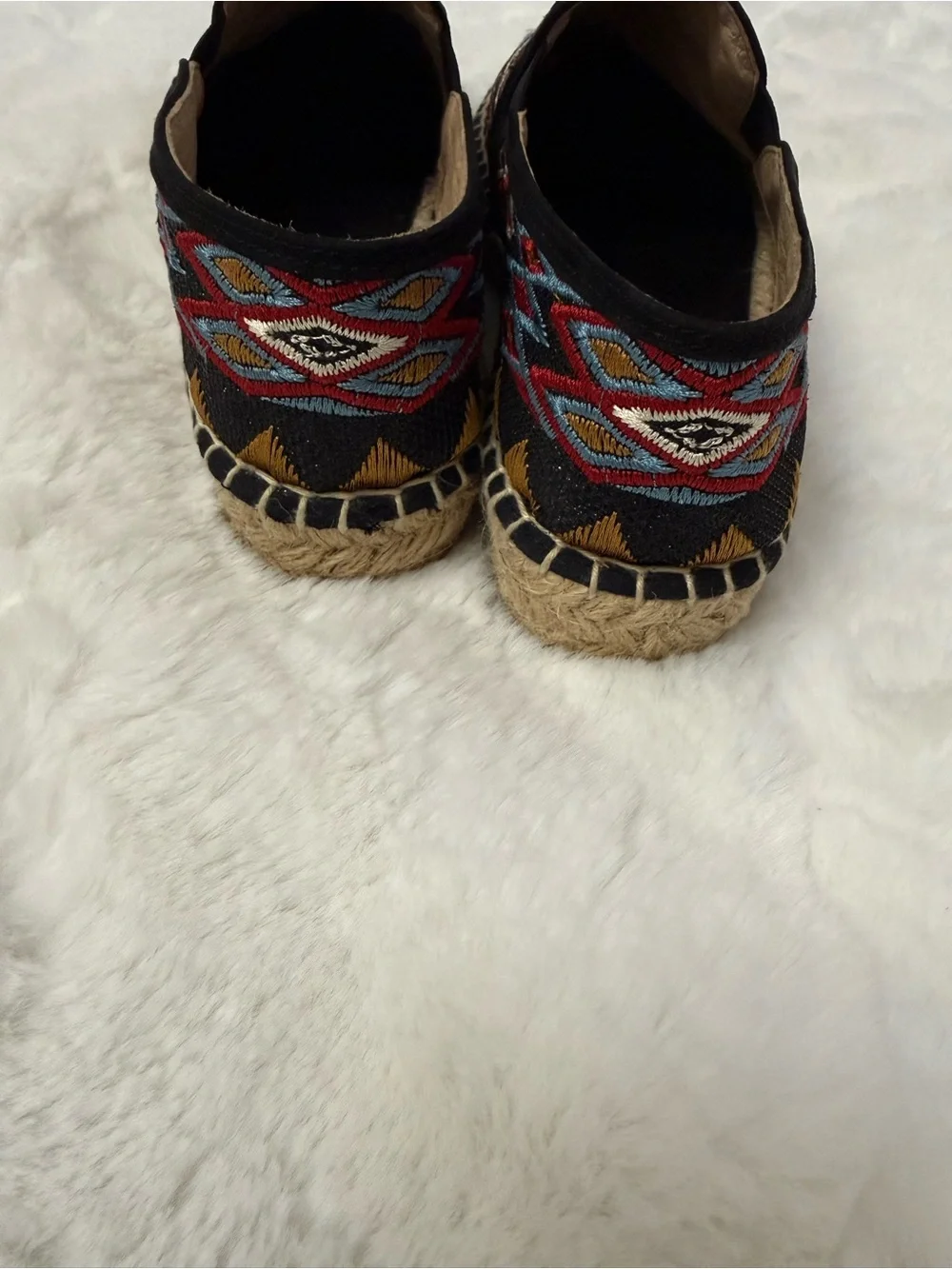 Johnny Was Embroidered Espadrille Slip On Flats Floral Boho Worn Once 37or 6.5